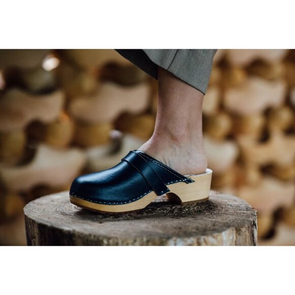 Ugglebo Toffeln Women's Blue Leather Clogs Wooden Sole Slip-On Sz 11.5 (42) 3017 - Picture 2 of 16